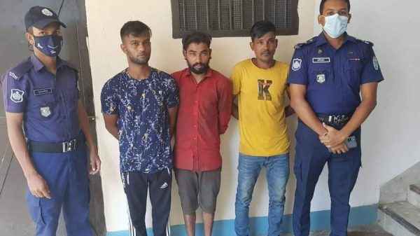 দিরাইয়ে তিন ইয়াবা ব্যবসায়ী গ্রেফতার - Sunamganj Journal