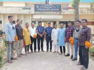 তাহিরপুর প্রেসক্লাব নেতৃবৃন্দের সাথে মতবিনিময় - Sunamganj Journal