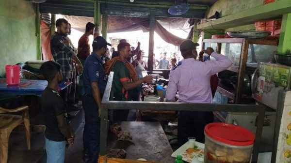 তাহিরপুরে মেয়াদ উত্তির্ন পন্য রাখার অপরাধে জরিমানা - Sunamganj Journal