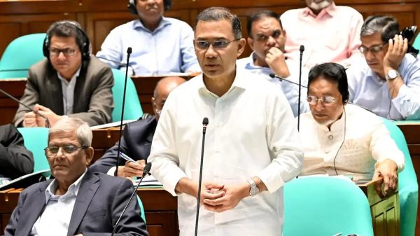 শেয়ারবাজার কেলেঙ্কারির হোতাদের বিচার করা হবে- প্রধানমন্ত্রী - Sunamganj Journal